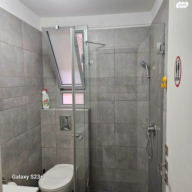 מרתף/ פרטר, צופית 2, רמת אמיר, קדימה צורן