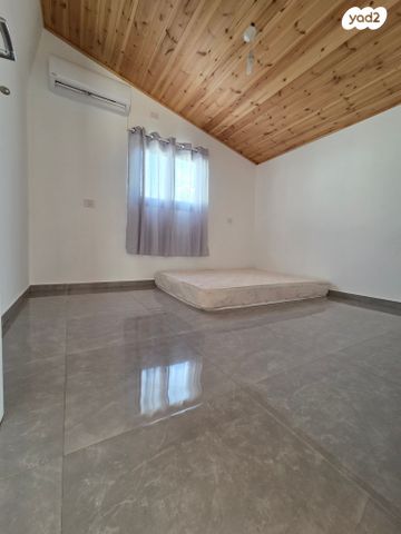 יחידת דיור, מרגליות, מרגליות, מרגליות