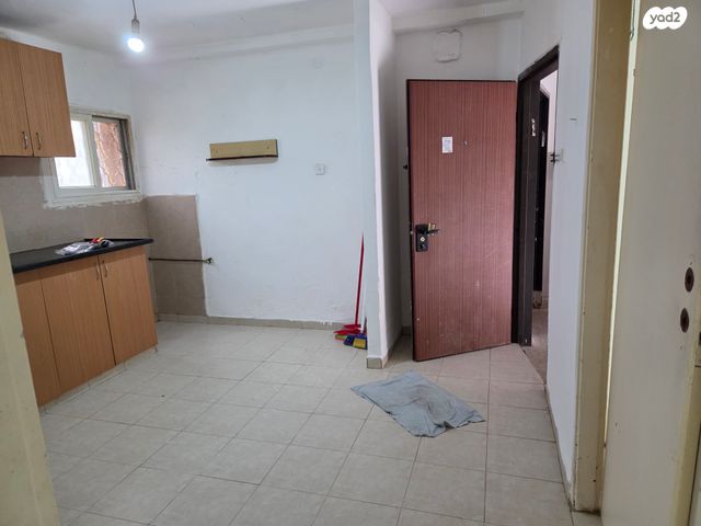 יעקב קינמון 16