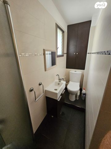 דירה, הנגב 43, רובע ד', אריאל