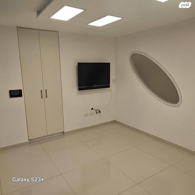 מרתף/ פרטר, צופית 2, רמת אמיר, קדימה צורן