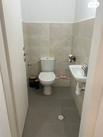 דירה, דודו דותן 5, הרקפות, ראשון לציון