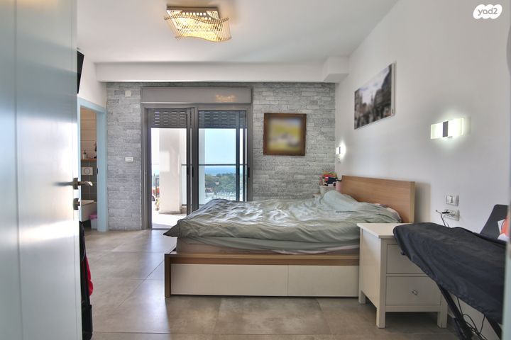 גג/ פנטהאוז, שדרות יצחק שמיר, גלי כרמל, טירת כרמל