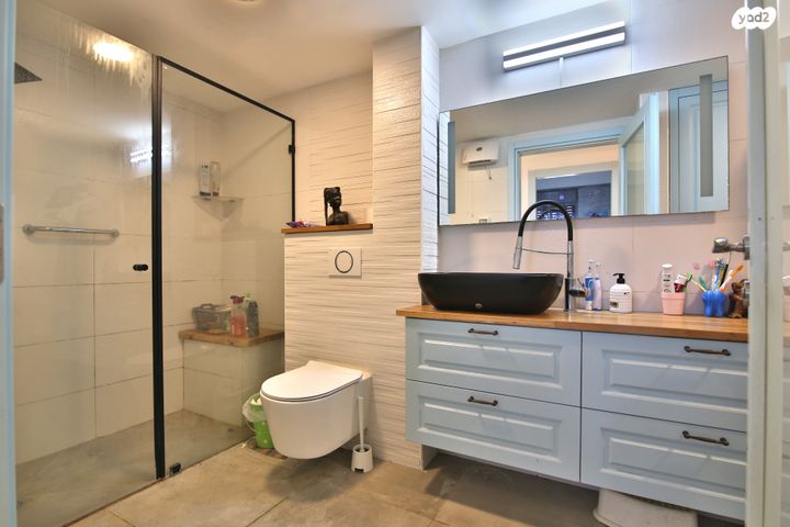 גג/ פנטהאוז, שדרות יצחק שמיר, גלי כרמל, טירת כרמל