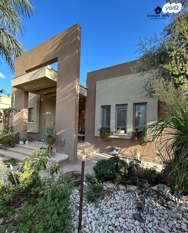 בית פרטי/ קוטג', עומר