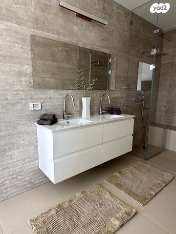 גג/ פנטהאוז, ירושלים