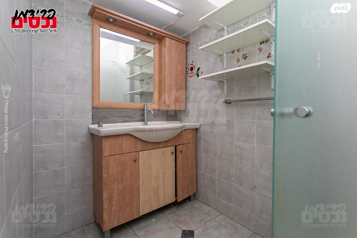 דירה, חנה סנש, המיימוני, חיפה