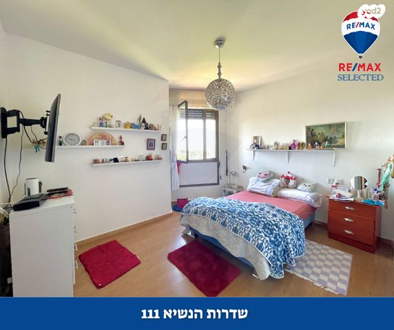 דירה, שדרות הנשיא, מרכז הכרמל, חיפה