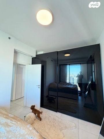 דירה, אריאל שרון 4, סיטי, גבעתיים