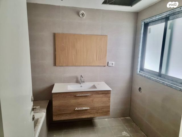 דירה, דרך ששת הימים 101, סלע, רחובות