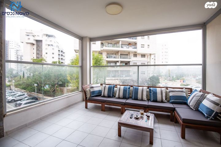 דירה, המפרש, נאות רבין, יבנה