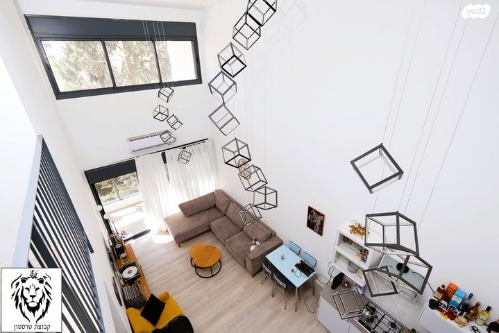 דופלקס, ב' / צפון מערב העיר, רחובות