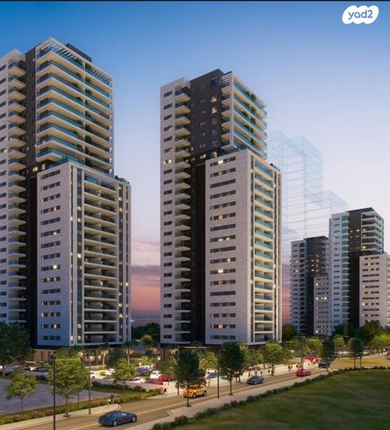 שולמית אלוני 