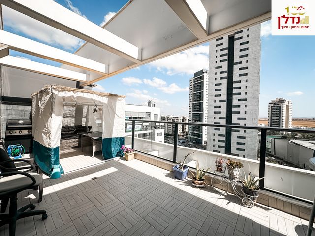 גג/ פנטהאוז, נחל ירקון, כרמי גת, קרית גת