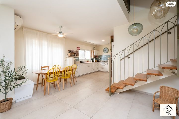 בית פרטי/ קוטג', מושבה מרכז, זכרון יעקב