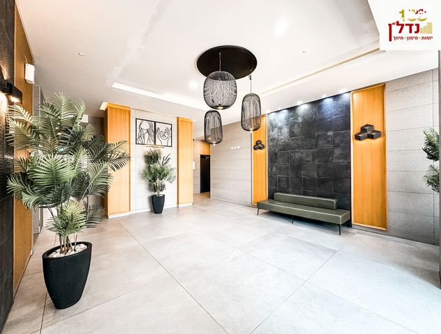 גג/ פנטהאוז, נחל ירקון, כרמי גת, קרית גת