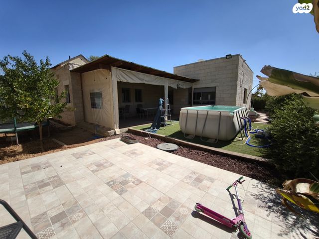 בית פרטי/ קוטג', שני ליבנה