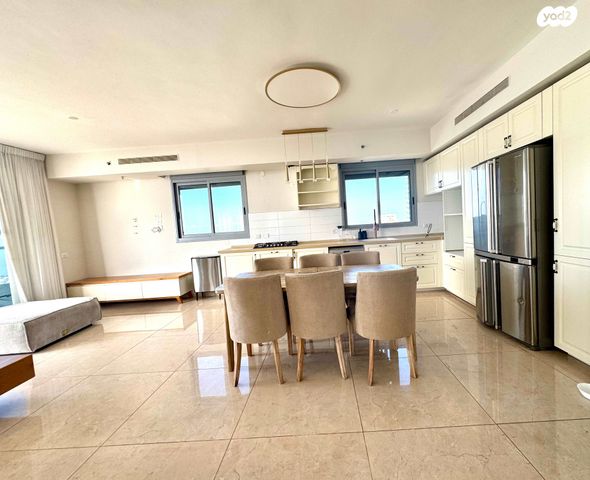 דירה, סביוני הכרמל, חיפה