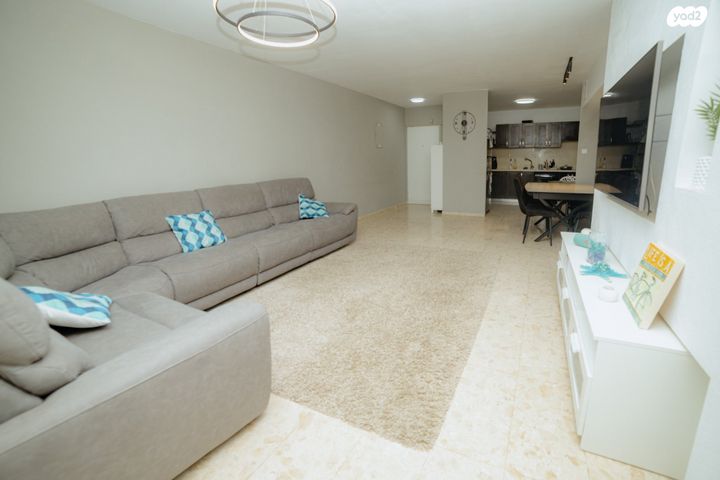 דירה, השקד, עין שרה, נהריה