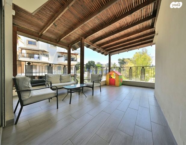 דירה, קרית אתא