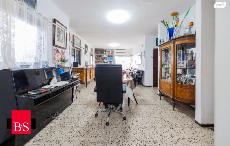 דירה, שדרות חיים וייצמן, צפון מזרח מרכז העיר, נתניה