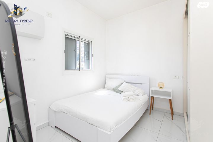 גג/ פנטהאוז