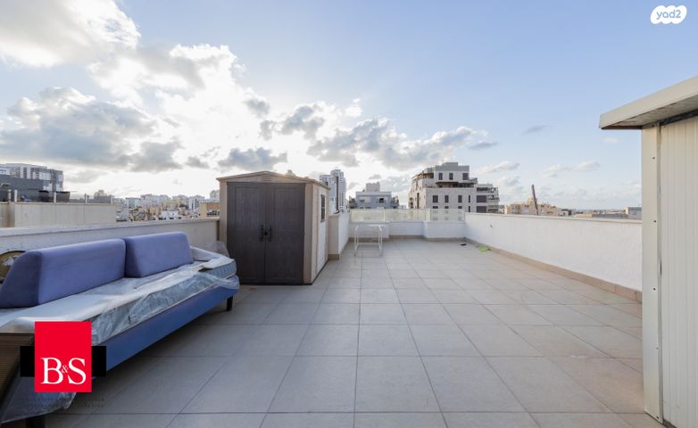 דירה, שדרות חיים וייצמן, צפון מזרח מרכז העיר, נתניה