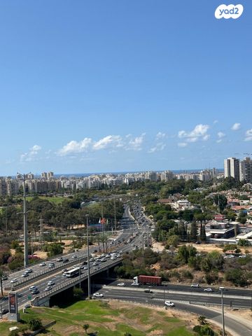 גג/ פנטהאוז, שולמית אלוני, נחלת יהודה, ראשון לציון