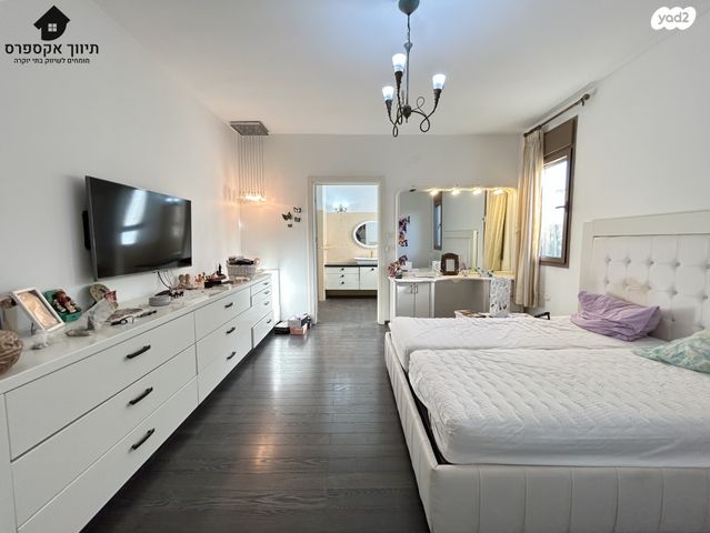 בית פרטי/ קוטג', עומר