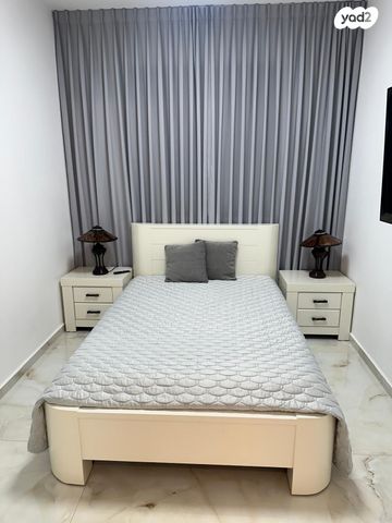 גג/ פנטהאוז, שולמית אלוני, נחלת יהודה, ראשון לציון