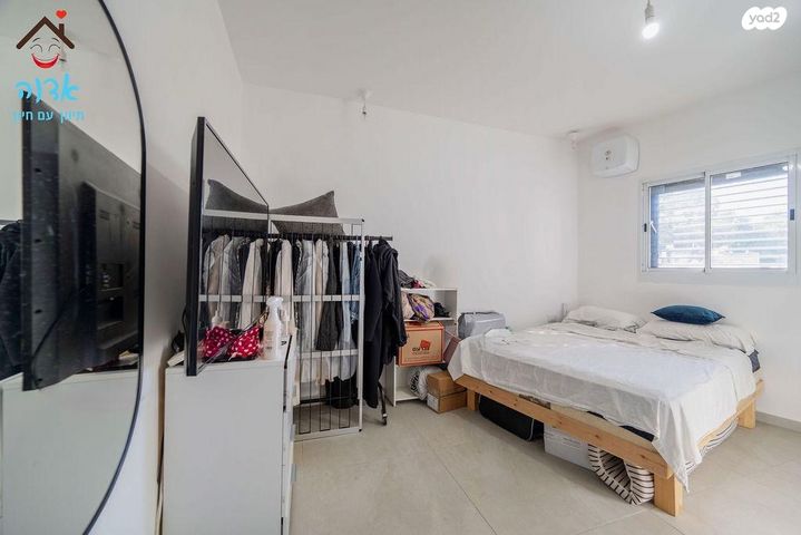 דירה, קריניצי, שכונת בן גוריון, מרכז העיר ג', רמת גן