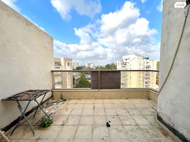 דירה, הרב אלנקווה 33, נווה ברבור, כפר שלם מערב, תל אביב יפו