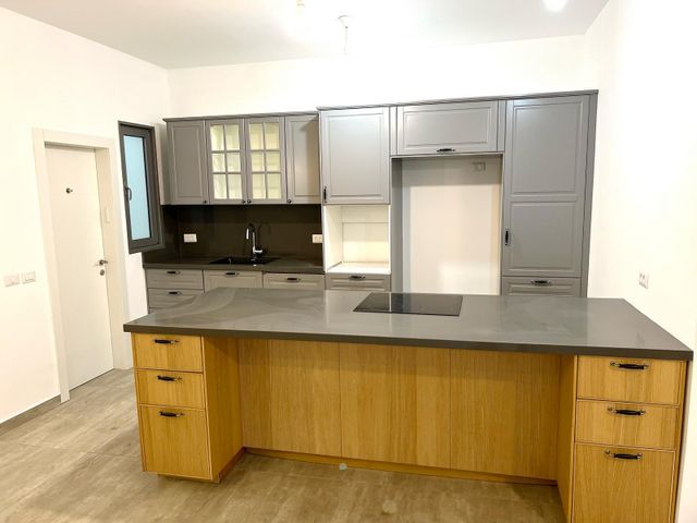 דירה, כפר יונה