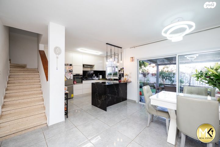 בית פרטי/ קוטג', הכרם, נווה גנים, פרדס חנה כרכור