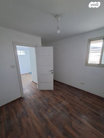 דופלקס, ברכת משה 32, גאולה, חיפה