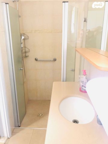 דירה, בר גיורא, קזן, רעננה