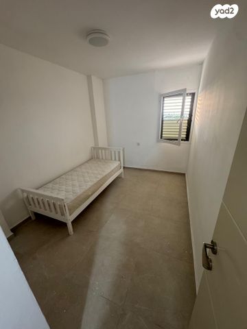 דירה, קרית ים