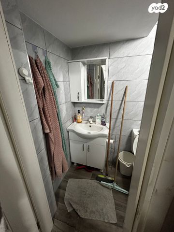 דירה, יצחק בן צבי, קרית חיים מזרחית, חיפה