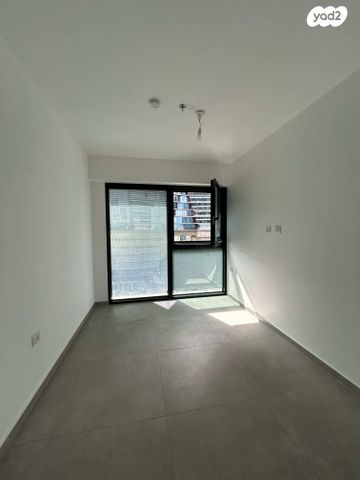 דירה, תוצרת הארץ 5, נחלת יצחק, תל אביב יפו