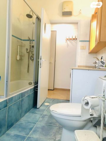 דירה, בר גיורא, קזן, רעננה