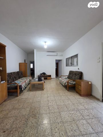 בית פרטי/ קוטג', מרכז העיר, סביניה, הוותיקה, קרית ביאליק