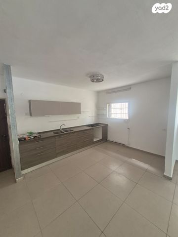 דירה, הביל"ויים 24, רמת גן