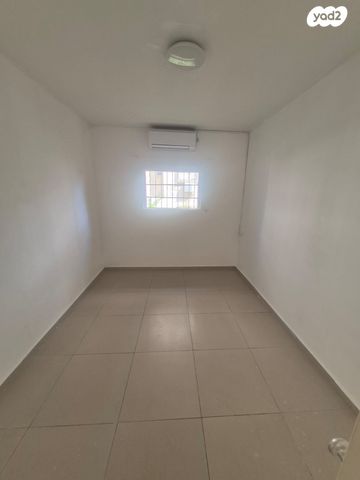 דירה, הביל"ויים 24, רמת גן