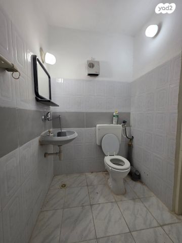 בית פרטי/ קוטג', מרכז העיר, סביניה, הוותיקה, קרית ביאליק