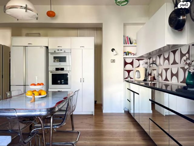 דירה, נחמני, תל אביב יפו