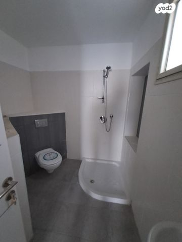 דופלקס, ברכת משה 32, גאולה, חיפה