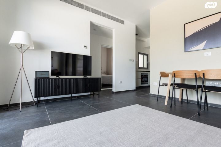 דירה, שמואל יבנאלי 24, גבעתיים