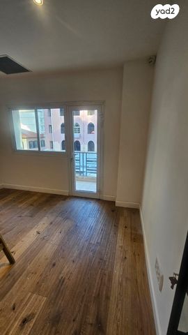 משרדים, שדרות רוטשילד, לב תל אביב, לב העיר צפון, תל אביב יפו