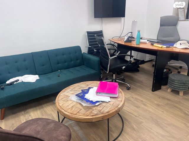 משרדים, דרך זאב ז'בוטינסקי 7, בורסה, רמת גן