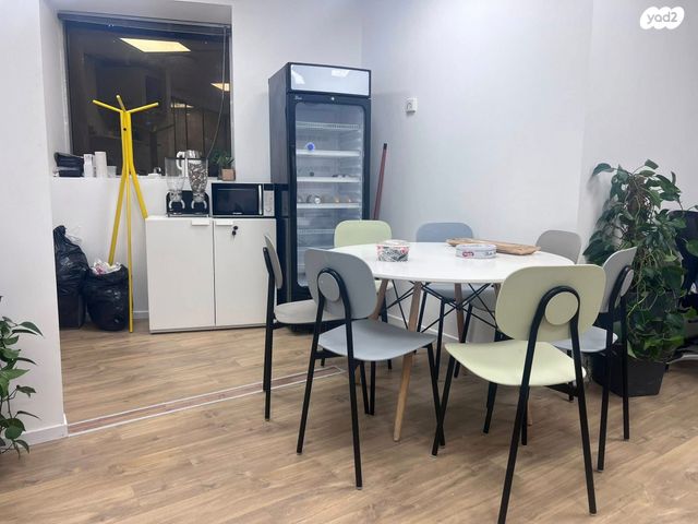 משרדים, דרך זאב ז'בוטינסקי 7, בורסה, רמת גן